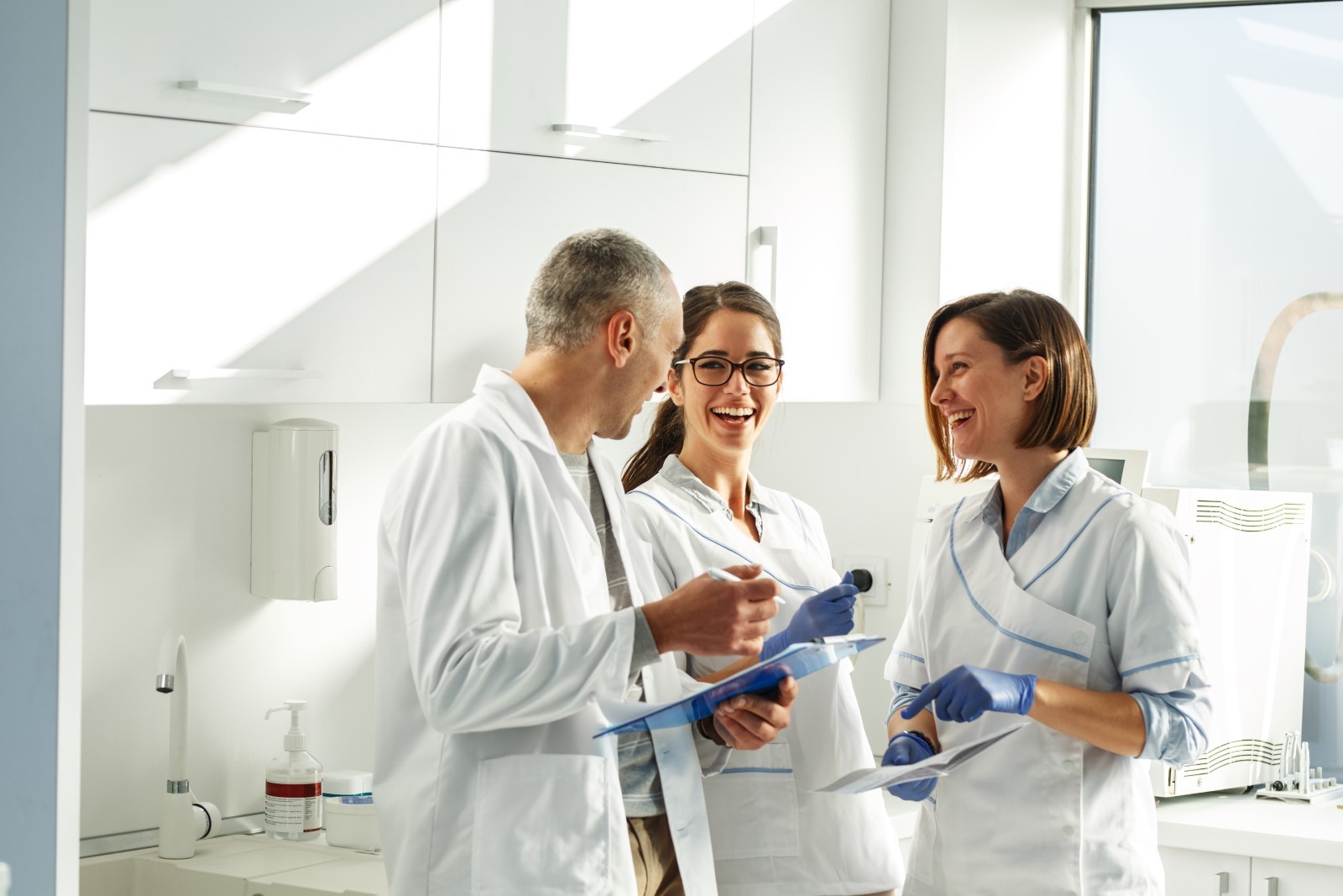 Why Partnering With a Dental Marketing Agency Can Transform Your Practice